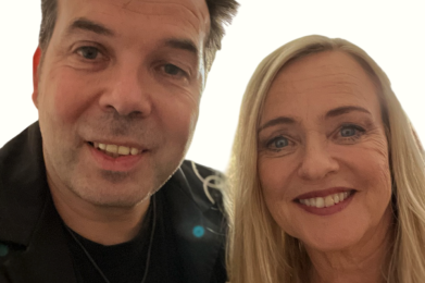 Auf dem Bild sind die Musiker Annika Fehling und Markus Ritter zu sehen.