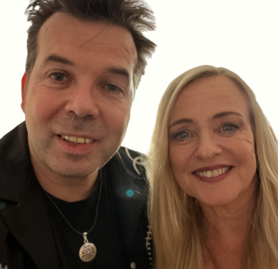 Auf dem Bild sind die Musiker Annika Fehling und Markus Ritter zu sehen.