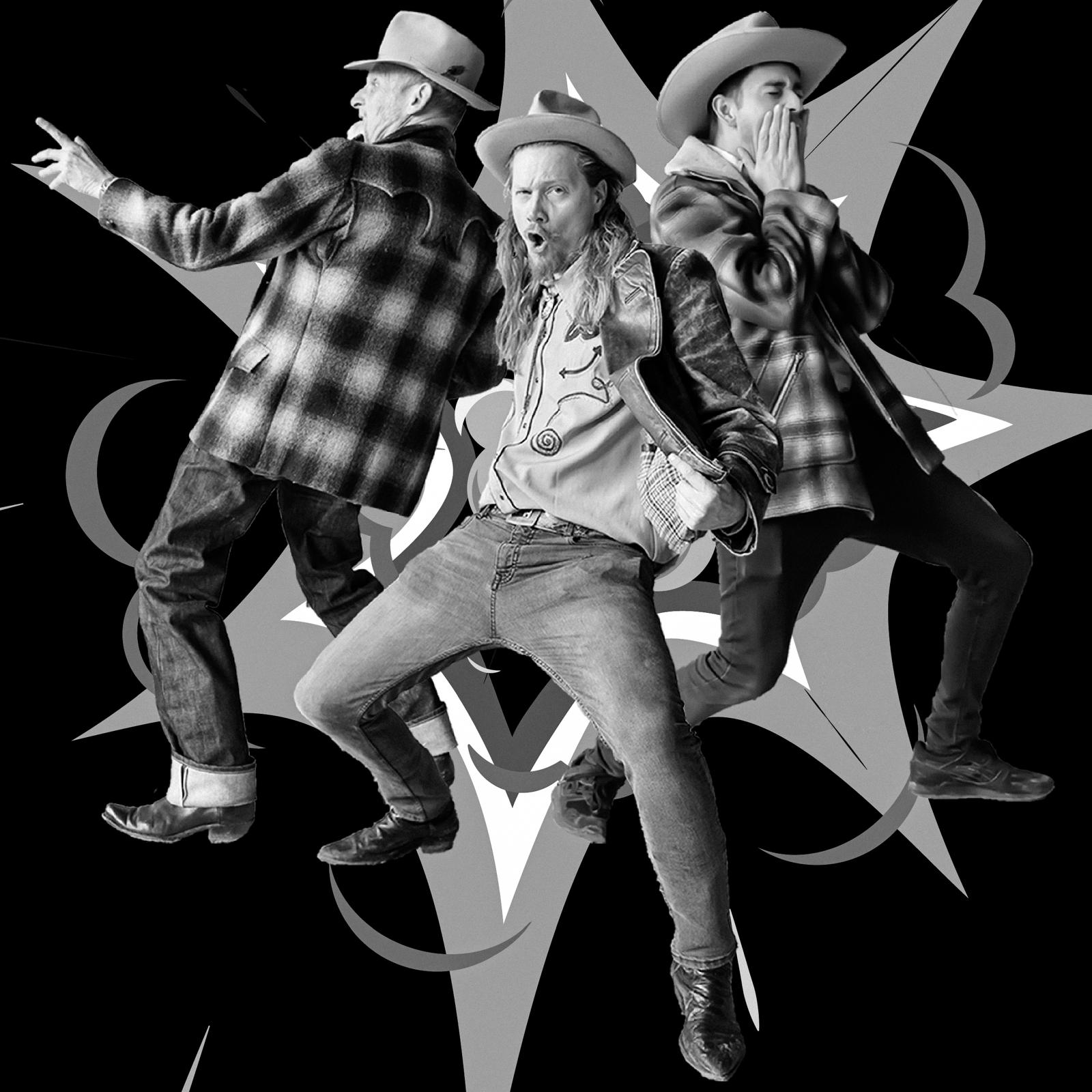 Auf dem Bild sind die drei Musiker von Little Hat in Cowboy Outfit zu sehen.